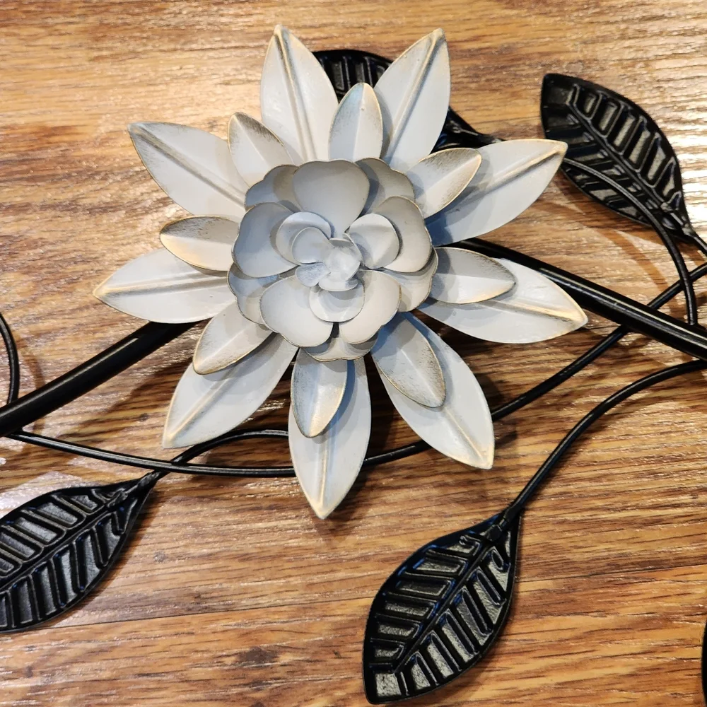 Enchanting Leaves & Flowers Metal Wall Decor